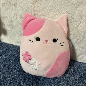 8” Roseanne Squishmallow